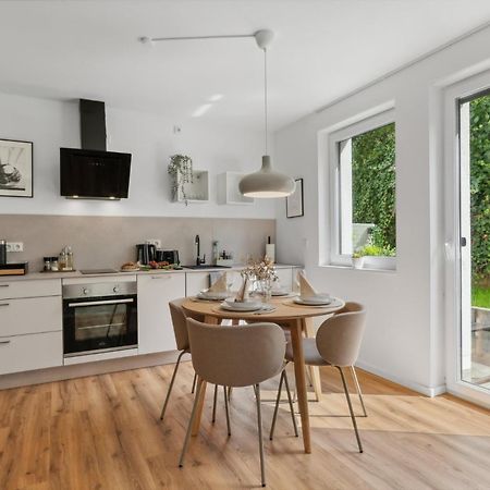 Zwei Apartments Fuer Bis Zu 8 Personen Zentral, Modern, Mit Terrasse & Balkon Bielefeld Ngoại thất bức ảnh