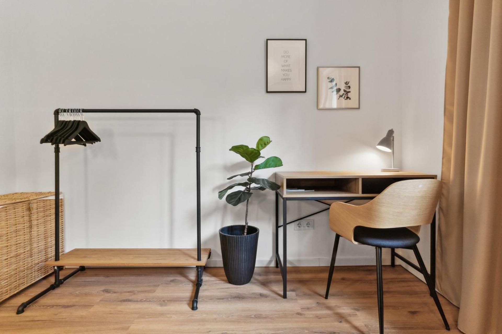Zwei Apartments Fuer Bis Zu 8 Personen Zentral, Modern, Mit Terrasse & Balkon Bielefeld Ngoại thất bức ảnh