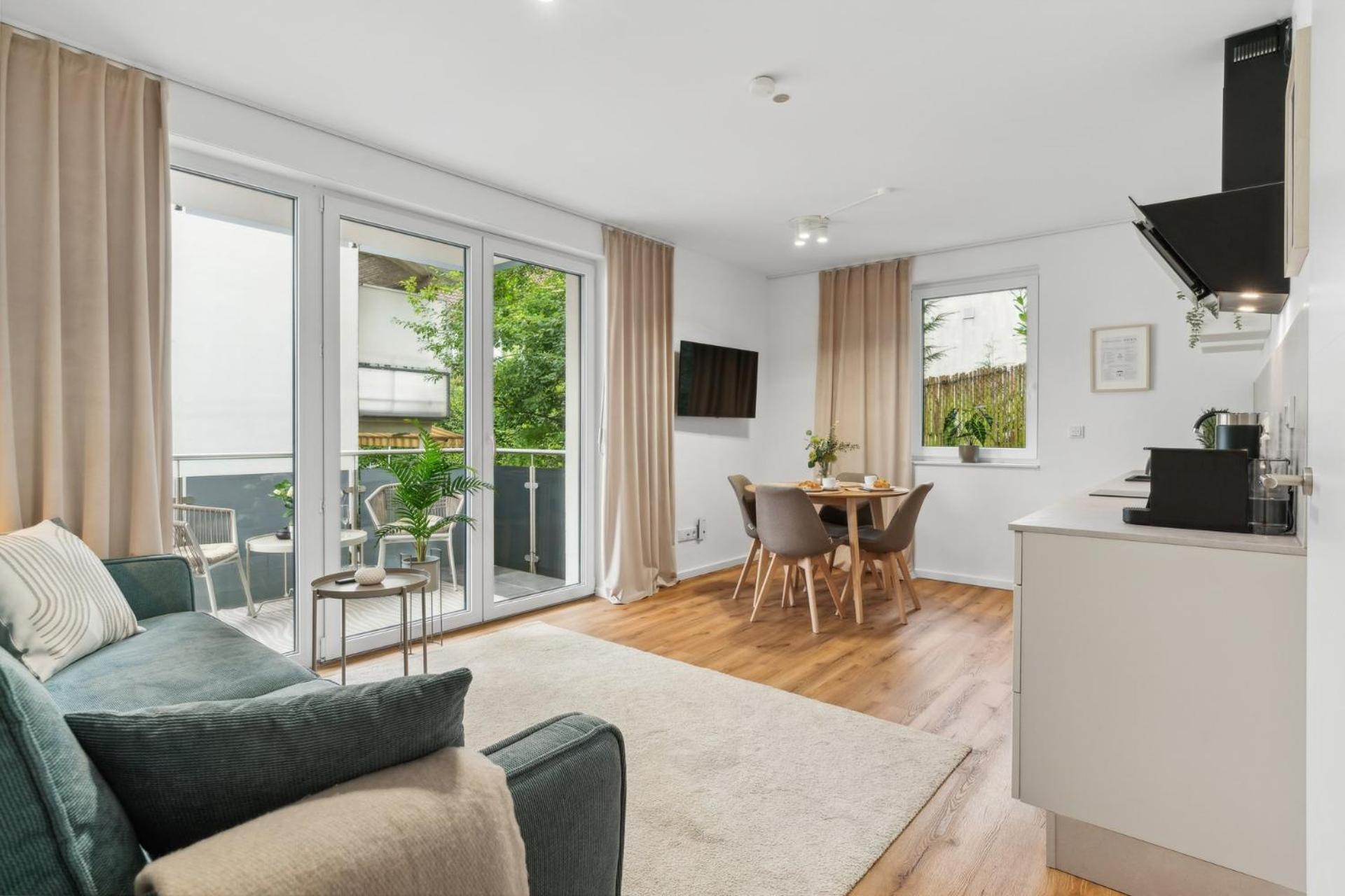 Zwei Apartments Fuer Bis Zu 8 Personen Zentral, Modern, Mit Terrasse & Balkon Bielefeld Ngoại thất bức ảnh