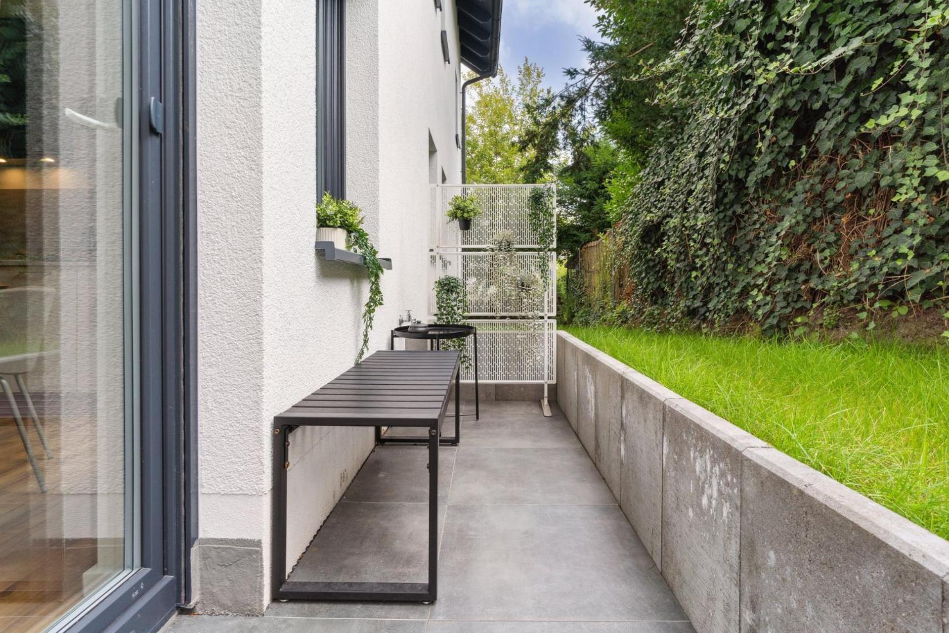 Zwei Apartments Fuer Bis Zu 8 Personen Zentral, Modern, Mit Terrasse & Balkon Bielefeld Ngoại thất bức ảnh